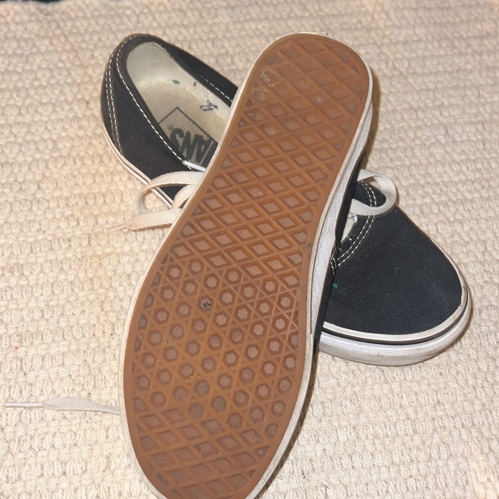 Authentic Van’s - Picture 4 of 4